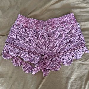 Ecoté Shorts